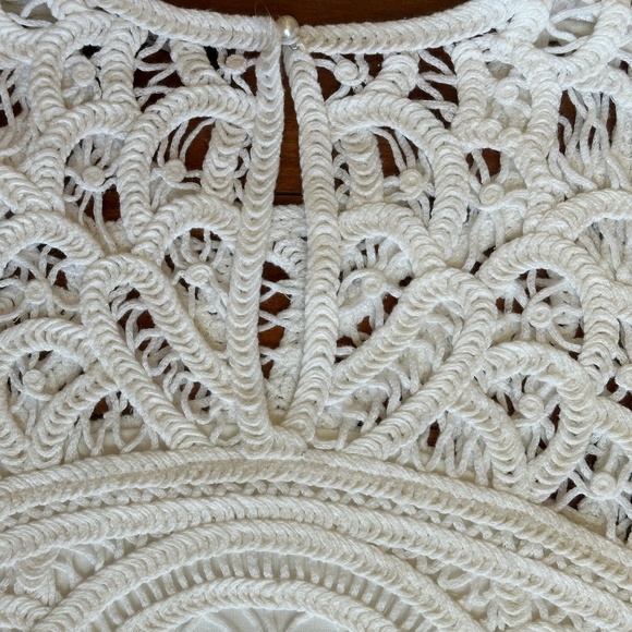 WHITE HOUSE BLACK MARKET CROCHET SLEEVELESS TANK TOP:NWT SOFT WHITE  XS - Picture 10 of 14